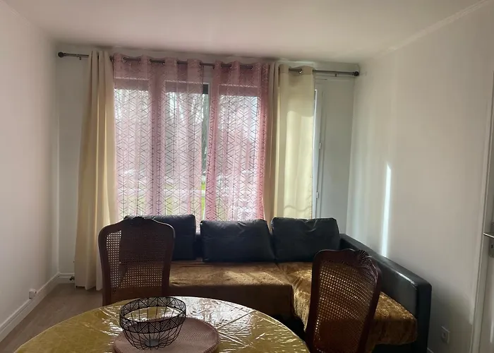 Grand Spacieux A Διαμέρισμα *